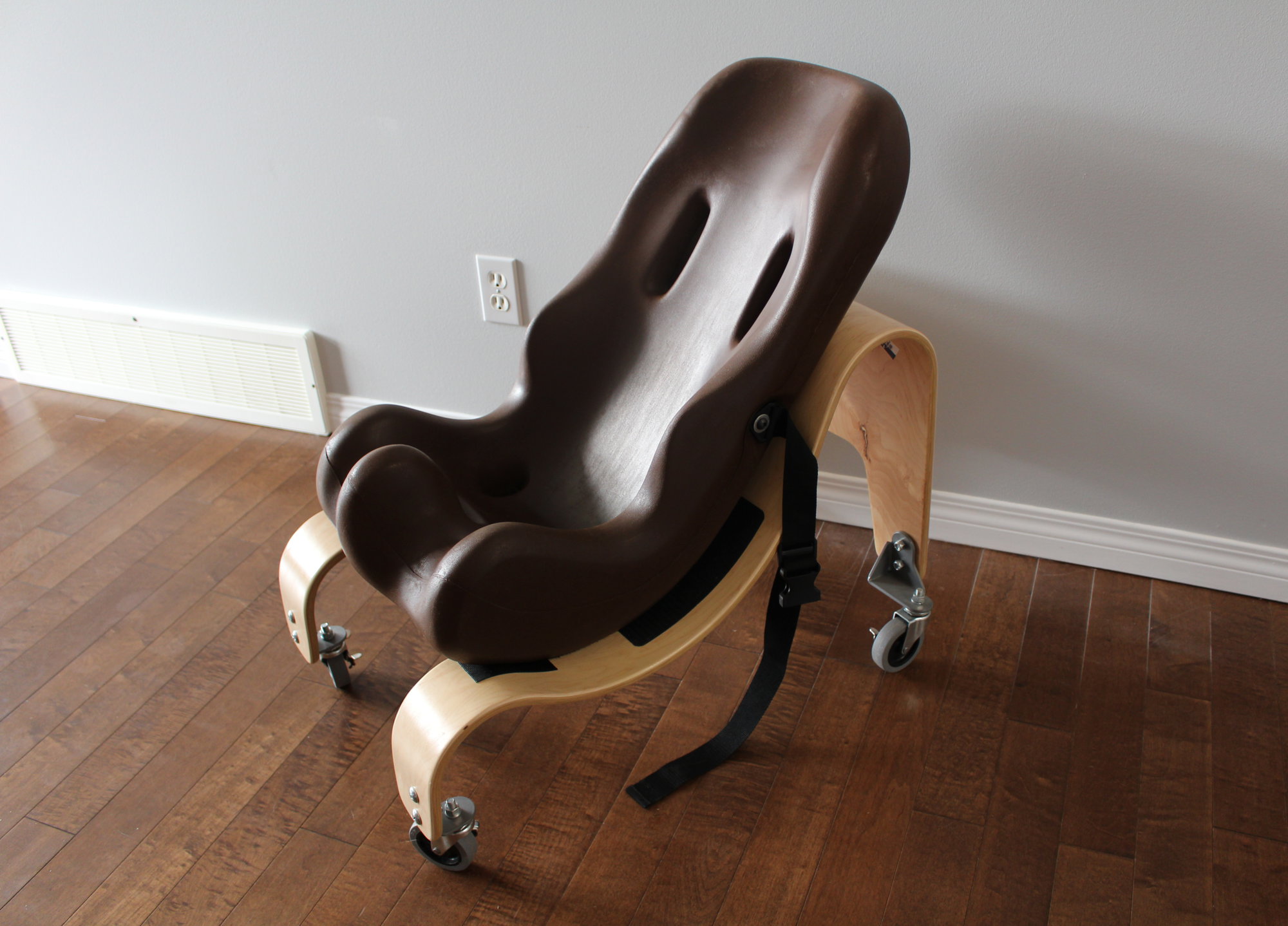Special Tomato Seat